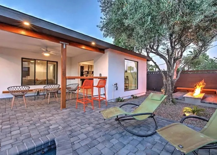 Villa Quiet Luxury Estate W/ Heated Pool: