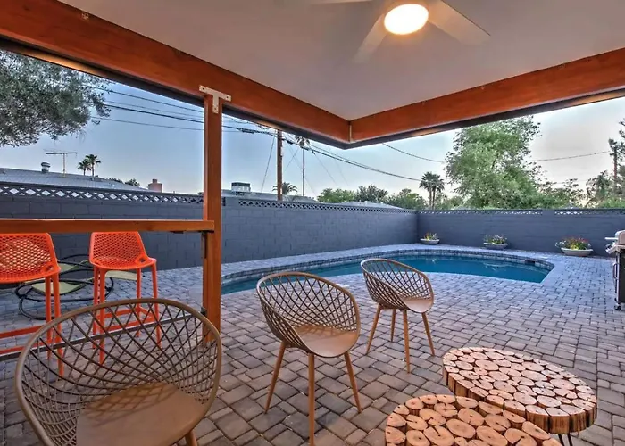 Quiet Luxury Estate W/ Heated Pool: Villa Scottsdale